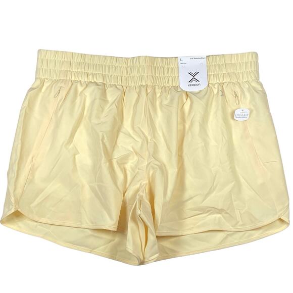 Xersion Pants - NWT Xersion Running Shorts Women's Size Large 3.75" Mid Rise Pockets Brief Lined
